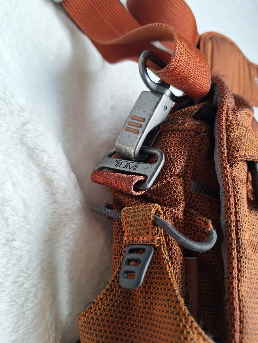Tumi T-Tech Laptop Messenger Bag - Orange Flame Ballistic Nylon Used